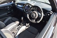 USED 2021 P MINI HATCH COOPER 1.5 COOPER SPORT 3d 134 BHP HUGE CARBON SPEC / JCW STYLING