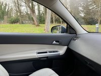 USED 2010 60 VOLVO C30 1.6 D DRIVE SE LUX 3d 109 BHP 