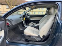 USED 2010 60 VOLVO C30 1.6 D DRIVE SE LUX 3d 109 BHP 