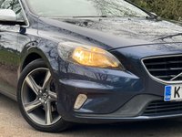 USED 2015 15 VOLVO V40 1.6 D2 R-DESIGN NAV 5d 113 BHP 