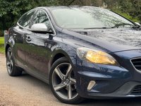 USED 2015 15 VOLVO V40 1.6 D2 R-DESIGN NAV 5d 113 BHP 