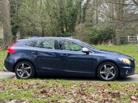 USED 2015 15 VOLVO V40 1.6 D2 R-DESIGN NAV 5d 113 BHP 