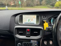 USED 2015 15 VOLVO V40 1.6 D2 R-DESIGN NAV 5d 113 BHP 