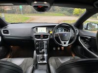 USED 2015 15 VOLVO V40 1.6 D2 R-DESIGN NAV 5d 113 BHP 