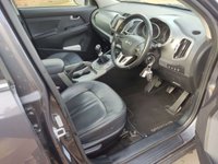 USED 2015 15 KIA SPORTAGE 1.7 CRDI 3 SAT NAV ISG 5d 114 BHP Pan Roof+ Ulez Compliant