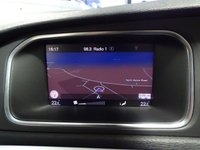 USED 2018 68 VOLVO V40 1.5 T3 INSCRIPTION 5d 151 BHP 