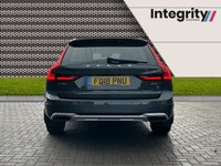 USED 2018 18 VOLVO V90 2.0 D5 POWERPULSE CROSS COUNTRY PRO AWD 5d 231 BHP XENIUM PACK - 360 CAMERA - PANO ROOF - AUTOMATIC PARALLEL AND 90 DEGREE PARKING - SATELITTE NAVIGATION - DAB RADIO - POWER PASSENGER SEAT - POWER TAILGATE - KEYLESS DRIVE