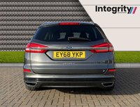 USED 2018 68 FORD MONDEO 2.0 VIGNALE TDCI 5d 177 BHP SYNC 3 NAVIGATION SYSTEM WITH 8" COLOUR SCREEN - BLUETOOTH HANDSFREE - BLIND SPOT INFORMATION SYSTEM - USB INPUT - SONY DAB AUDIO SYSTEM - FRONT AND REAR PARK ASSIST -  KEYLESS ENTRY
