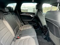 USED 2019 69 VOLKSWAGEN TOUAREG 3.0 V6 R-LINE TECH TDI 5d 282 BHP 