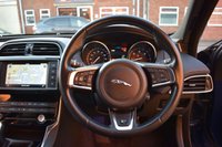 USED 2015 15 JAGUAR XE 2.0 R-SPORT 4d 178 BHP BLACKED OUT / FULL HISTORY