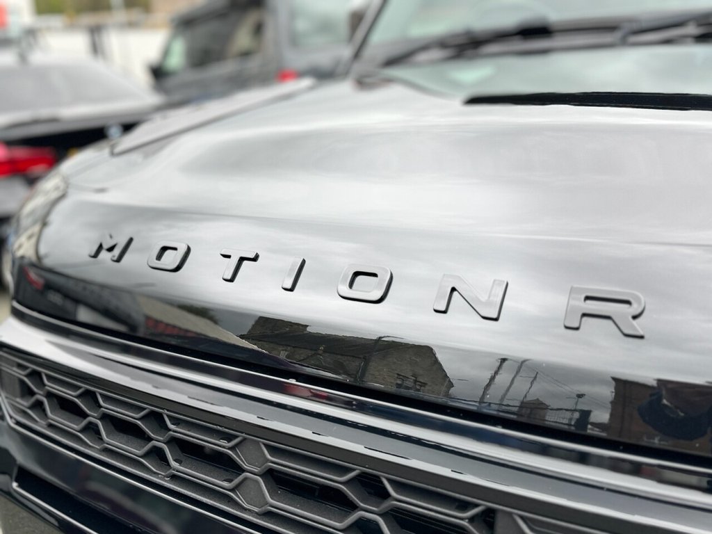 USED 2021 LAND ROVER DEFENDER 3.0 MOTION R 5dr 246 BHP FULL PANORAMIC GLASS SUNROOF