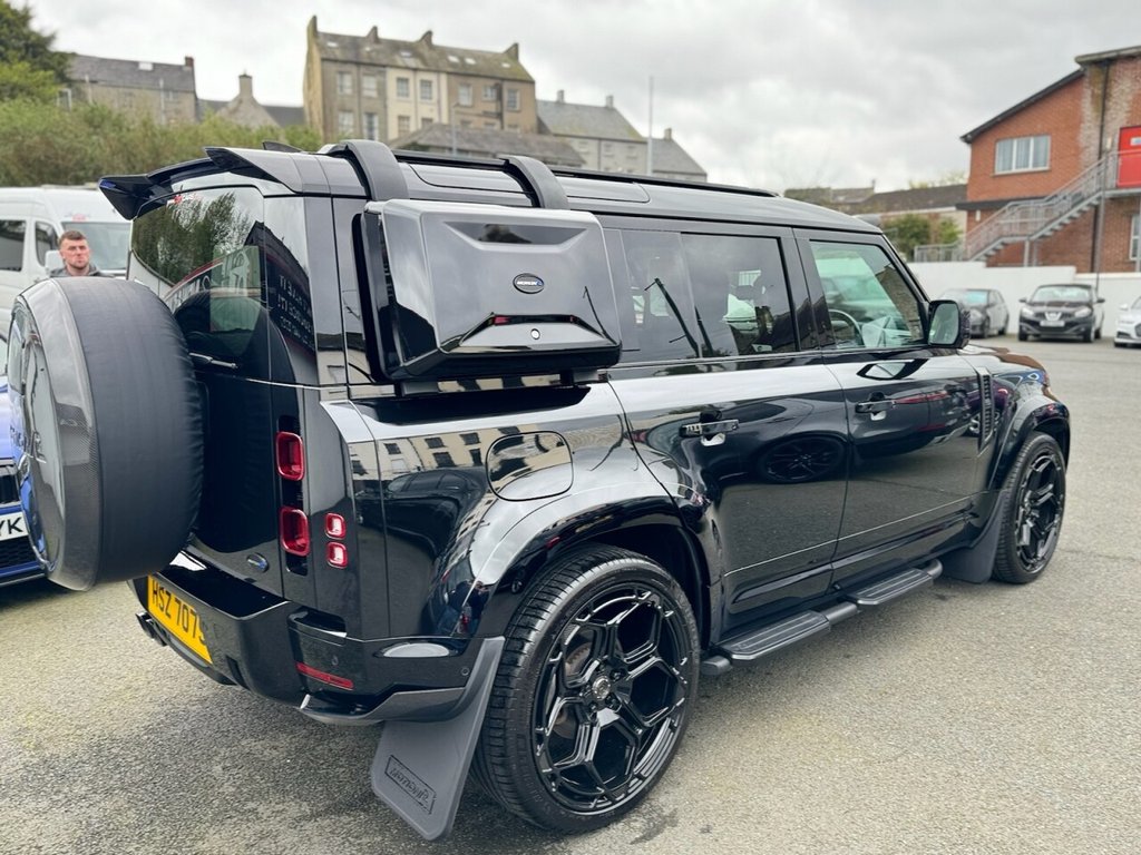 USED 2021 LAND ROVER DEFENDER 3.0 MOTION R 5dr 246 BHP FULL PANORAMIC GLASS SUNROOF