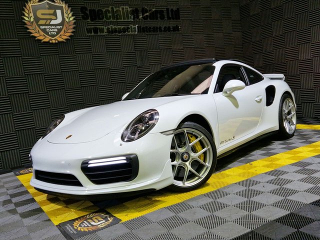 2016 65 Porsche 911 3.8 TURBO S PDK 2d 572 BHP