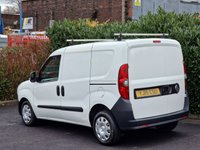 USED 2015 15 VAUXHALL COMBO 1.2 CDTi 2000 L1H1 90 BHP MERCEDES SPECIALIST