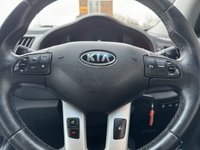 USED 2012 12 KIA SPORTAGE 1.7 CRDI 1 5d 114 BHP HUGE SPEC + CRUISE CONTROL + BLUETOOTH + PRIVACY GLASS + ALLOY WHEELS + 6 MONTHS NATIONWIDE WARRANTY + FINANCE AVAILABLE