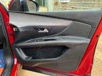 USED 2017 17 PEUGEOT 3008 2.0 BLUEHDI S/S GT 5d 180 BHP Top Specification GT Line Low Miles
