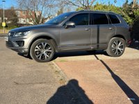 USED 2016 16 VOLKSWAGEN TOUAREG 3.0 V6 R-LINE TDI BLUEMOTION TECHNOLOGY 5d 262 BHP LEATHER-SATNAV-FSH