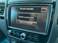 USED 2016 16 VOLKSWAGEN TOUAREG 3.0 V6 R-LINE TDI BLUEMOTION TECHNOLOGY 5d 262 BHP LEATHER-SATNAV-FSH