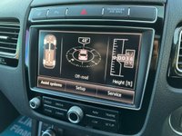 USED 2016 16 VOLKSWAGEN TOUAREG 3.0 V6 R-LINE TDI BLUEMOTION TECHNOLOGY 5d 262 BHP LEATHER-SATNAV-FSH