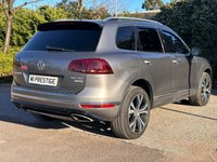 USED 2016 16 VOLKSWAGEN TOUAREG 3.0 V6 R-LINE TDI BLUEMOTION TECHNOLOGY 5d 262 BHP LEATHER-SATNAV-FSH