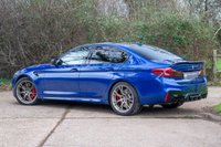 USED 2020 20 BMW M5 4.4 M5 COMPETITION 4d 617 BHP TAN INTERIOR, HUGE SPEC, REAR ENTERTAINMENT, COMFORT PACK, DRIVE ASSIST PACK, PARK PACK, CARBON SPOILER AND DIFFUSER, 12 MONTH WARRANTY