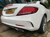 USED 2017 67 MERCEDES-BENZ SLC 2.0 SLC 200 AMG LINE 2d 181 BHP 2017/67reg MERCEDES SLC 200 AMG-LINE ROADSTER/CONVERTIBLE - AUTOMATIC PADDLE SHIFT GEARBOX - 1 LADY OWNER FROM BRAND NEW - VERY LOW MILES WITH HISTORY - FREE 12 MONTHS WARRANTY / BREAKDOWN RECOVERY INCLUDED - BIG SPEC - HEATED LEATHER / AIR-SCARF NECK HEATING - 18 INCH AMG ALLOYS