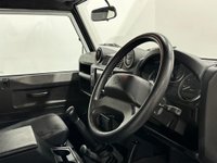 USED 2016 16 LAND ROVER DEFENDER 2.2 TD XS STATION WAGON 5d 122 BHP 9425 Miles , Fuji White , Leather Recaro Searts, Heated Front Seats, Apple Play,