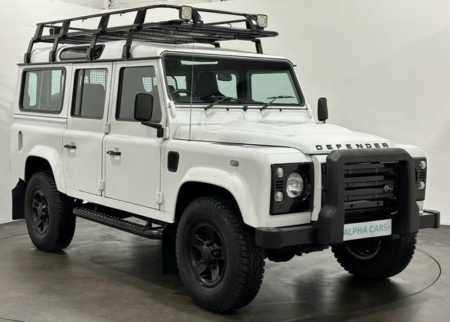 2016 16 Land Rover Defender 2.2 TD XS STATION WAGON 5d 122 BHP