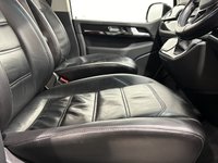 USED 2019 19 VOLKSWAGEN CARAVELLE 2.0 EXECUTIVE TDI BMT 5d 196 BHP High Specification Caravelle 2.0 Executive TDI BMT 200 BHP DSG,  Electric Powered Slide Side Doors, Full Black Nappa Leather, Heated Front Seats, Cruise Control,
