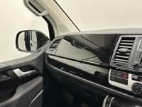 USED 2019 19 VOLKSWAGEN CARAVELLE 2.0 EXECUTIVE TDI BMT 5d 196 BHP High Specification Caravelle 2.0 Executive TDI BMT 200 BHP DSG,  Electric Powered Slide Side Doors, Full Black Nappa Leather, Heated Front Seats, Cruise Control,