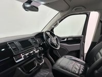USED 2019 19 VOLKSWAGEN CARAVELLE 2.0 EXECUTIVE TDI BMT 5d 196 BHP High Specification Caravelle 2.0 Executive TDI BMT 200 BHP DSG,  Electric Powered Slide Side Doors, Full Black Nappa Leather, Heated Front Seats, Cruise Control,