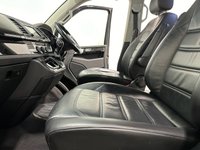 USED 2019 19 VOLKSWAGEN CARAVELLE 2.0 EXECUTIVE TDI BMT 5d 196 BHP High Specification Caravelle 2.0 Executive TDI BMT 200 BHP DSG,  Electric Powered Slide Side Doors, Full Black Nappa Leather, Heated Front Seats, Cruise Control,