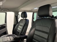 USED 2019 19 VOLKSWAGEN CARAVELLE 2.0 EXECUTIVE TDI BMT 5d 196 BHP High Specification Caravelle 2.0 Executive TDI BMT 200 BHP DSG,  Electric Powered Slide Side Doors, Full Black Nappa Leather, Heated Front Seats, Cruise Control,