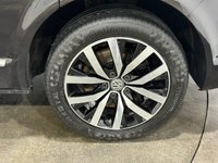 USED 2019 19 VOLKSWAGEN CARAVELLE 2.0 EXECUTIVE TDI BMT 5d 196 BHP High Specification Caravelle 2.0 Executive TDI BMT 200 BHP DSG,  Electric Powered Slide Side Doors, Full Black Nappa Leather, Heated Front Seats, Cruise Control,