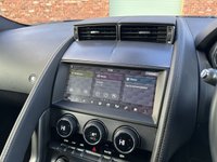 USED 2018 68 JAGUAR F-TYPE 2.0 R-DYNAMIC 2d 296 BHP !! NATIONWIDE DELIVERY AVAILABLE !!