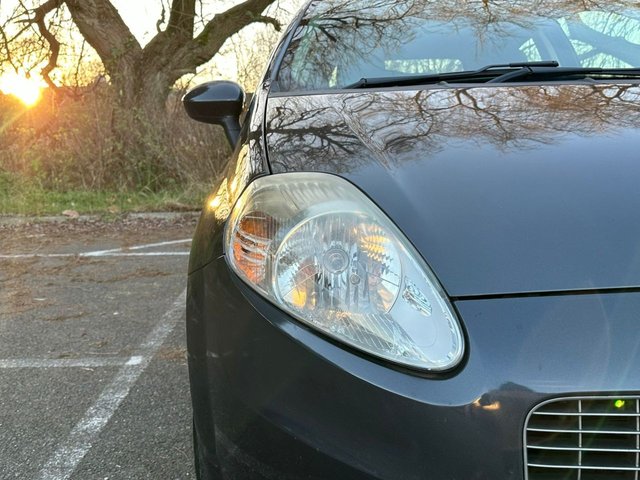 View our FIAT GRANDE PUNTO