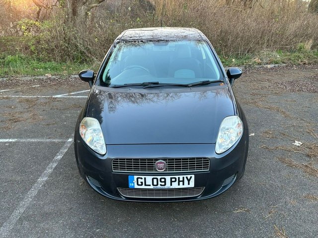 2009 09 Fiat Grande Punto 1.4 DYNAMIC 3d 77 BHP