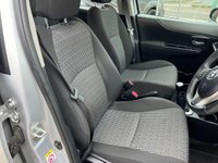 USED 2013 63 TOYOTA YARIS 1.0 VVT-I TR 5d 68 BHP 