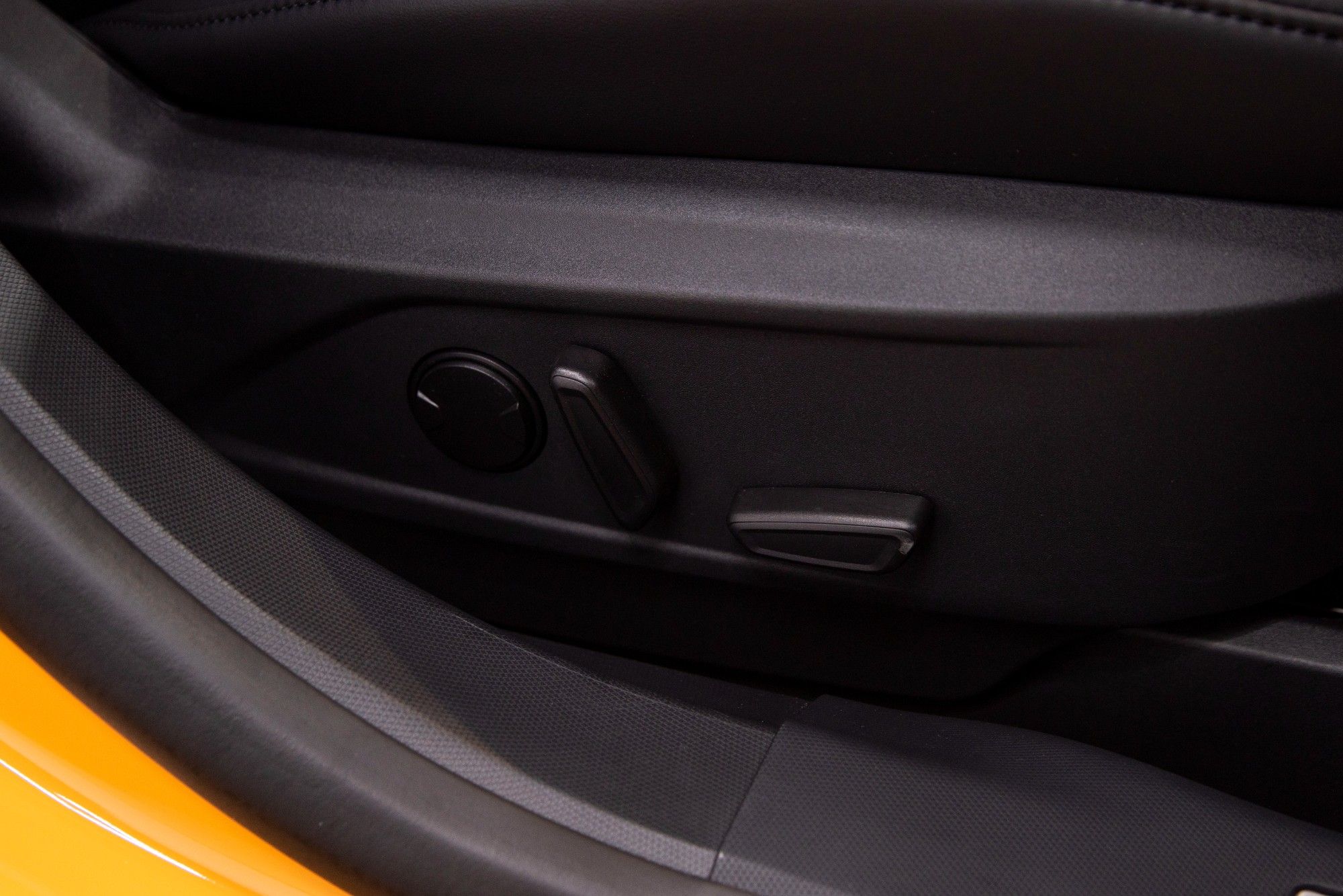 USED 2023 10 FORD MUSTANG MACH-E Extended Range 