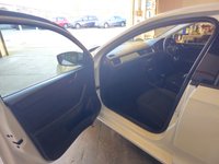 USED 2015 15 SKODA RAPID 1.2 SPACEBACK SE TECH TSI 5d 89 BHP Excellent main dealer History