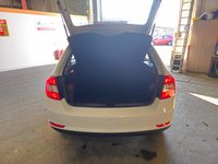 USED 2015 15 SKODA RAPID 1.2 SPACEBACK SE TECH TSI 5d 89 BHP Excellent main dealer History