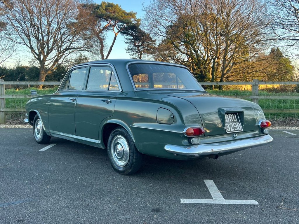 USED 1964 VAUXHALL VICTOR 1600 DE LUXE // 4d // px swap 