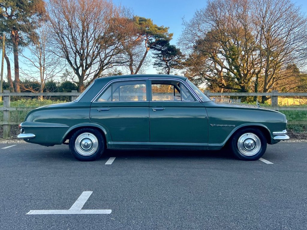USED 1964 VAUXHALL VICTOR 1600 DE LUXE // 4d // px swap 