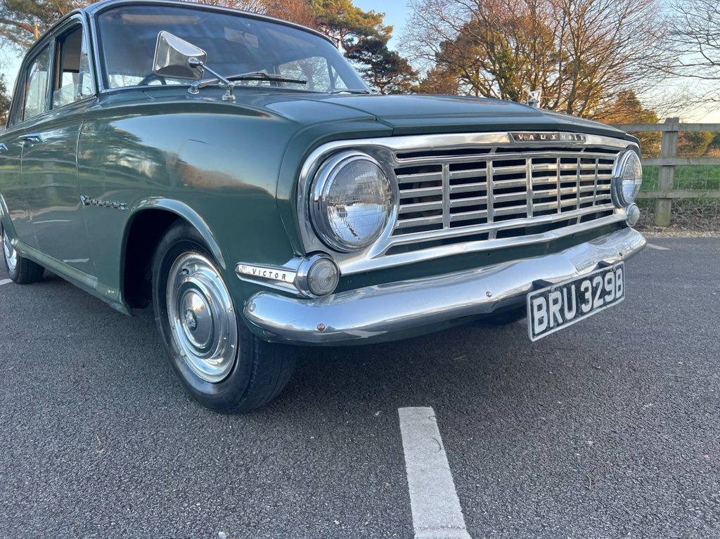 USED 1964 VAUXHALL VICTOR 1600 DE LUXE // 4d // px swap 