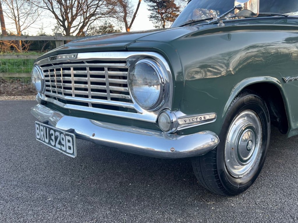 USED 1964 VAUXHALL VICTOR 1600 DE LUXE // 4d // px swap 