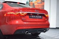 USED 2019 19 JAGUAR XF 3.0 D V6 S 4d 296 BHP PAN ROOF / MERIDIAN / BIG NAV