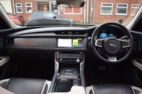 USED 2019 19 JAGUAR XF 3.0 D V6 S 4d 296 BHP PAN ROOF / MERIDIAN / BIG NAV