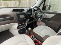 USED 2018 68 JEEP RENEGADE 1.4 LONGITUDE 5d 138 BHP VERY RARE STONE INTERIOR