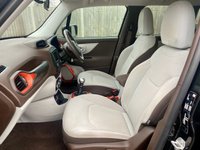 USED 2018 68 JEEP RENEGADE 1.4 LONGITUDE 5d 138 BHP VERY RARE STONE INTERIOR
