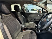 USED 2017 17 RENAULT CAPTUR 0.9 DYNAMIQUE S NAV TCE 5d 90 BHP 